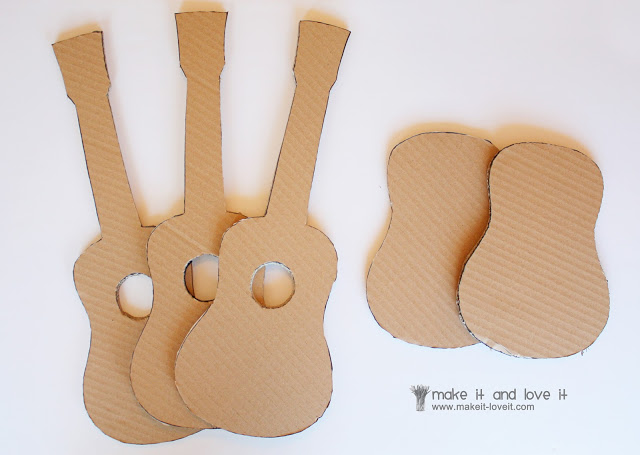 Cách làm đàn Ukelele từ bìa carton